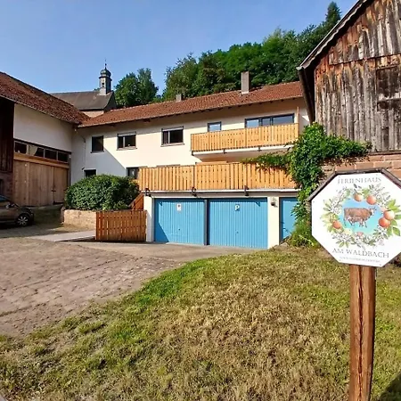Erde Im Am Waldbach *